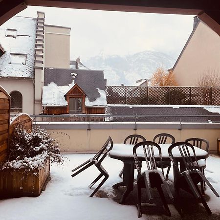 Appartements Avec Piscine Interieure Sauna Parking Etage 1 Au Centre Du Village Dans Residence Cami Real Saint-Lary-Soulan Eksteriør billede