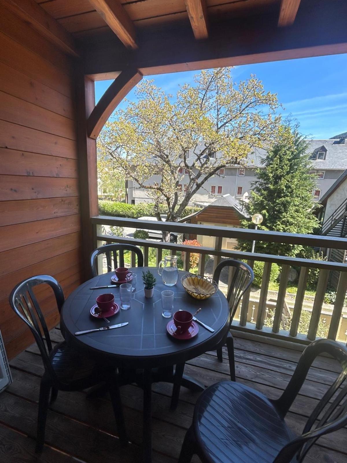 Appartements Avec Piscine Interieure Sauna Parking Etage 1 Au Centre Du Village Dans Residence Cami Real Saint-Lary-Soulan Eksteriør billede