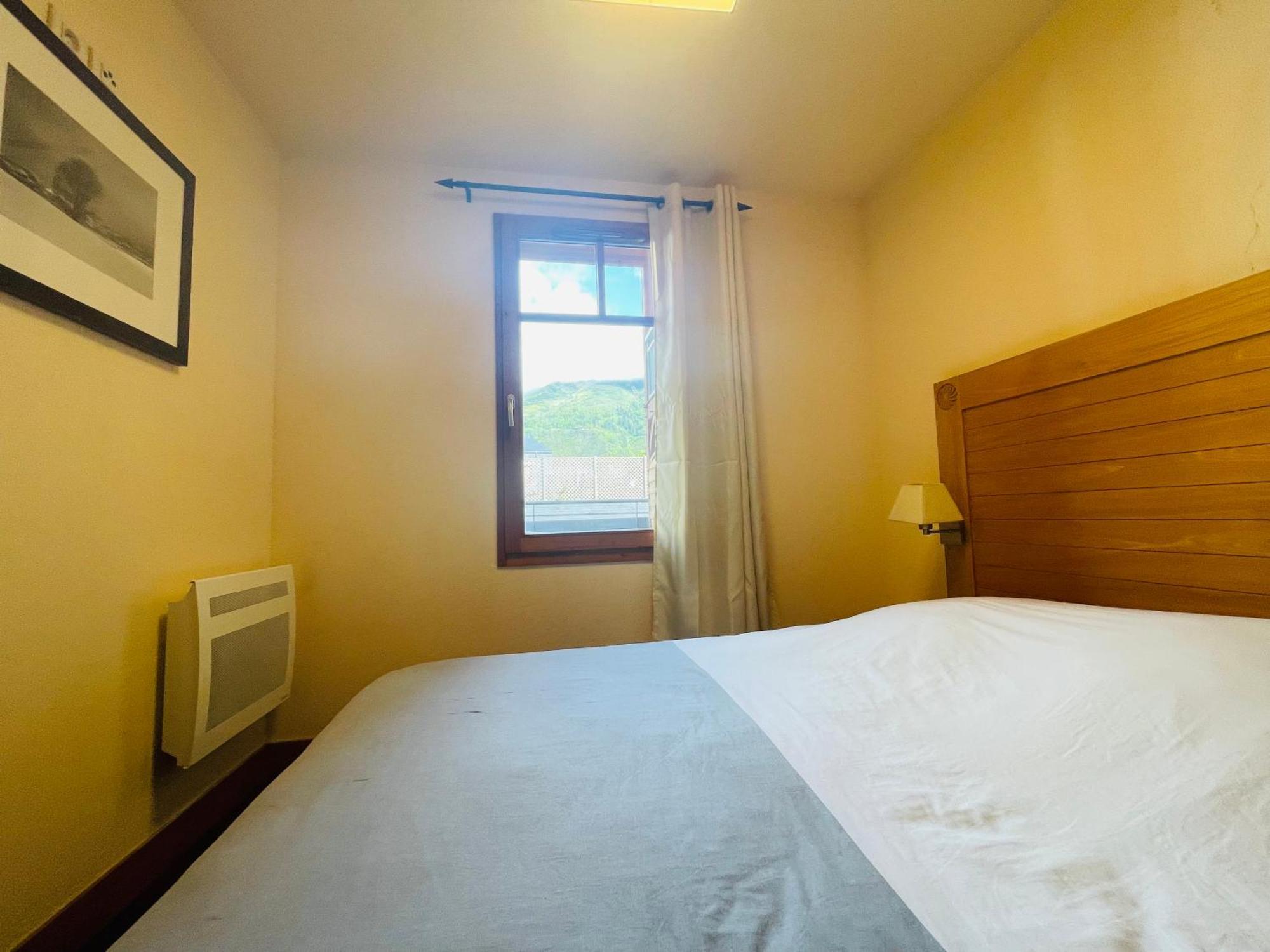 Appartements Avec Piscine Interieure Sauna Parking Etage 1 Au Centre Du Village Dans Residence Cami Real Saint-Lary-Soulan Eksteriør billede